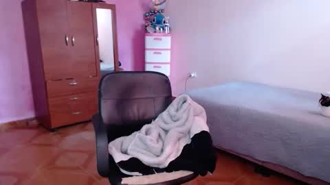 LUMI     online show from January 2026 06:56:02 PM