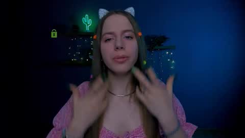 Snapshot of lumi_soft chatting on February 2026 09:16:02 AM Sweet Lumi online show from February 2026 09:16:02 AM