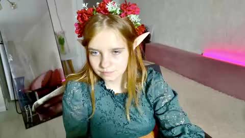 Luna online show from June 2026 07:09:01 PM