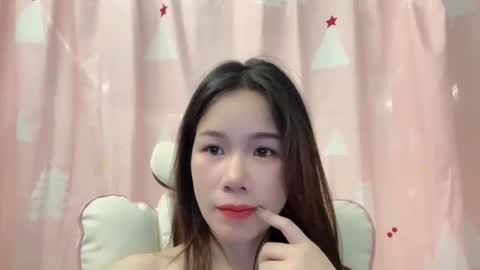 Snapshot of luna4739 chatting on May 2026 06:05:02 PM Luna online show from May 2026 06:05:02 PM