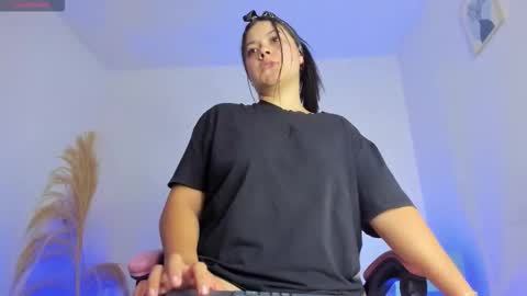 Luna online show from March 2026 11:29:02 PM