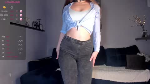 Snapshot of luna__l chatting on January 2025 07:50:01 PM Alice online show from January 2025 07:50:01 PM