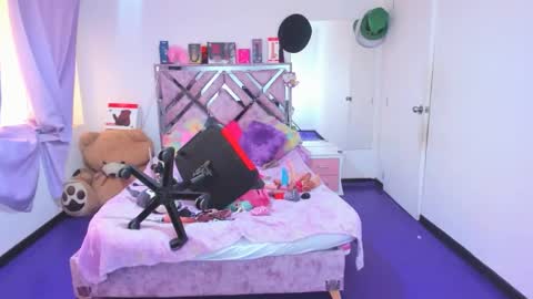 luna_analya online show from March 2026 03:28:02 PM