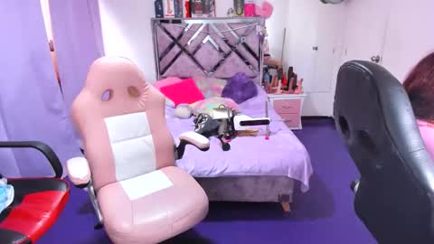 Snapshot of luna_analya chatting on May 2026 08:04:02 PM luna_analya online show from May 2026 08:04:02 PM