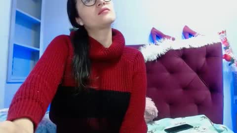 Snapshot of luna_azul_15 chatting on January 2025 05:02:01 PM dalia online show from January 2025 05:02:01 PM