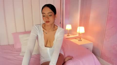 luna_hot_ass online show from October 2025 08:51:02 PM