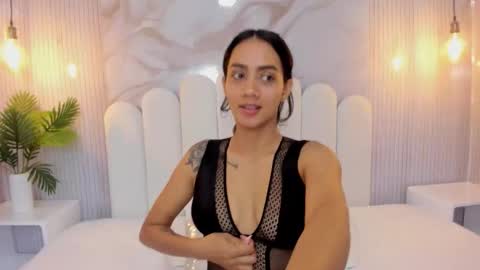 luna_hot_ass online show from November 2025 07:49:02 PM