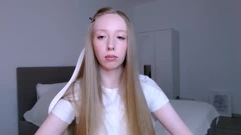 Luna online show from February 2026 08:58:01 PM