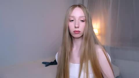 Luna online show from May 2026 01:56:01 AM