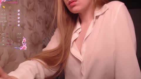 Luna online show from October 2025 10:06:01 AM