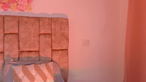   online show from September 2025 08:19:01 PM