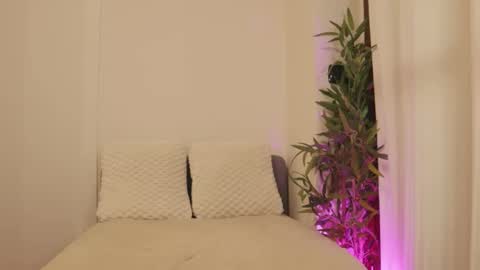 Luna Riva online show from February 2026 09:19:02 AM