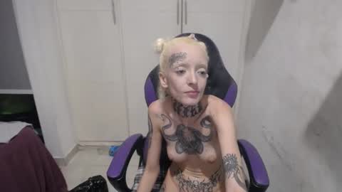 Luna online show from January 2025 04:58:01 AM