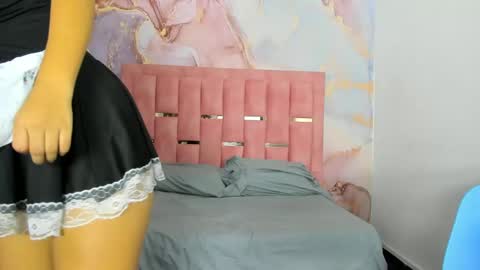 Snapshot of luna_sweeett_ chatting on February 2025 12:06:02 PM Luna online show from February 2025 12:06:02 PM