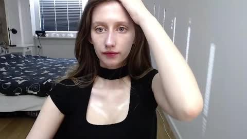 L U N A  online show from March 2026 05:41:02 AM