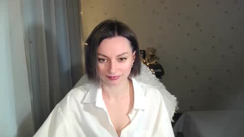 lunaa_bluee online show from April 2026 07:26:01 PM