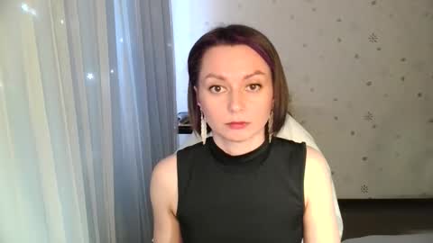 lunaa_bluee online show from June 2026 06:13:01 PM