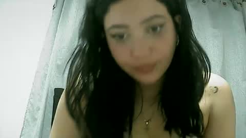 lunaa_sub online show from February 2025 05:38:01 AM