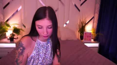 lunaamay online show from January 2026 08:29:01 AM