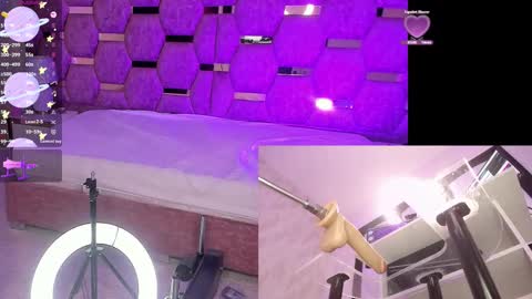 Luna online show from November 2025 08:57:01 PM