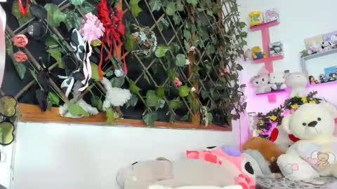 Snapshot of lunacristal_moon chatting on February 2025 08:05:01 AM lunacristal_moon online show from February 2025 08:05:01 AM