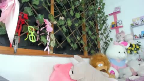 Snapshot of lunacristal_moon chatting on February 2025 10:58:01 AM lunacristal_moon online show from February 2025 10:58:01 AM