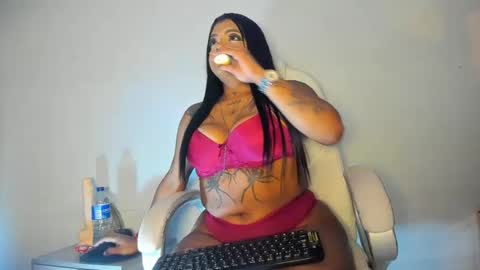 Snapshot of lunafever68 chatting on July 2026 02:40:01 AM lunafever68 online show from July 2026 02:40:01 AM