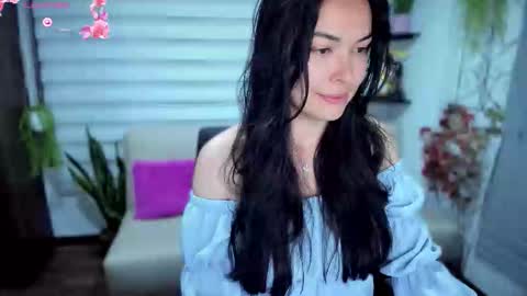 Luna online show from September 2025 04:50:01 AM