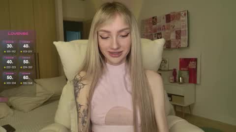 Luna online show from February 2026 11:45:02 PM