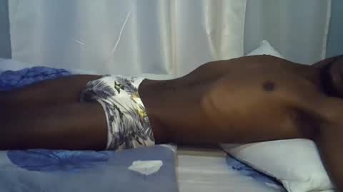 Snapshot of lunalove22_ chatting on September 2025 03:08:02 AM lunalove22_ online show from September 2025 03:08:02 AM