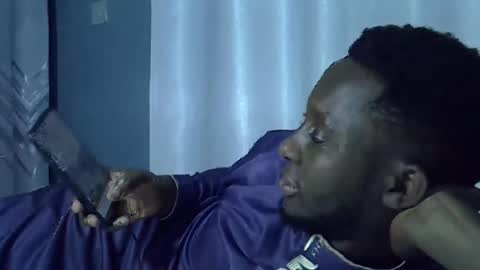 Snapshot of lunalove22_ chatting on October 2025 04:41:01 PM lunalove22_ online show from October 2025 04:41:01 PM