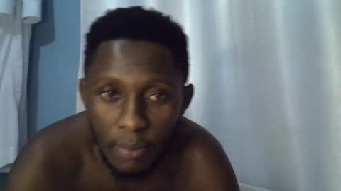 Snapshot of lunalove22_ chatting on November 2025 06:03:02 PM lunalove22_ online show from November 2025 06:03:02 PM