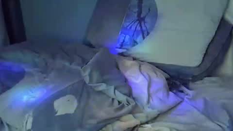 Snapshot of lunalove22_ chatting on January 2026 07:38:01 PM lunalove22_ online show from January 2026 07:38:01 PM