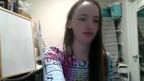 lunapixie2020 online show from April 2026 04:04:01 AM