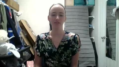 Snapshot of lunapixie2020 chatting on May 2026 10:38:02 PM lunapixie2020 online show from May 2026 10:38:02 PM