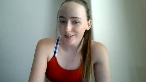 Snapshot of lunapixie2020 chatting on June 2026 10:00:02 PM lunapixie2020 online show from June 2026 10:00:02 PM