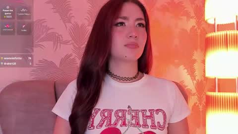 Luna  online show from January 2026 08:01:02 PM