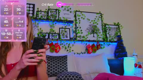 Snapshot of lunarishi chatting on December 2024 12:15:02 PM Luna Rishi online show from December 2024 12:15:02 PM