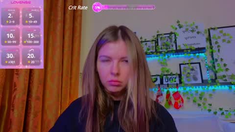 Snapshot of lunarishi chatting on January 2025 12:52:01 PM Luna Rishi online show from January 2025 12:52:01 PM