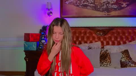 Snapshot of lunarishi chatting on December 2025 06:33:01 AM Luna Rishi online show from December 2025 06:33:01 AM