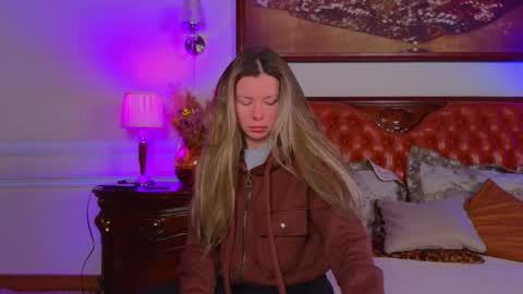 Snapshot of lunarishi chatting on January 2026 06:06:02 AM Luna Rishi online show from January 2026 06:06:02 AM