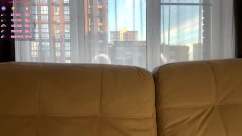 Michelle online show from November 2025 04:24:02 AM