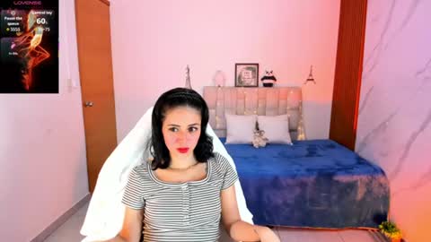 Snapshot of lunascoott chatting on July 2026 01:25:02 AM ARI online show from July 2026 01:25:02 AM