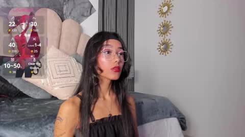 Luna   online show from March 2026 03:00:01 AM