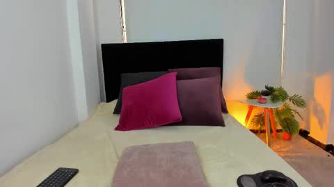 Snapshot of lunavelvet7 chatting on September 2025 04:40:02 PM lunavelvet7 online show from September 2025 04:40:02 PM