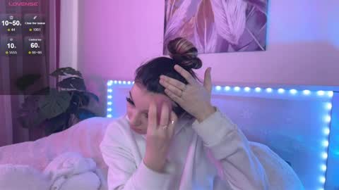 Veronica online show from April 2026 07:42:01 AM