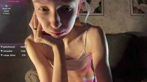 Luna online show from June 2026 08:57:02 PM