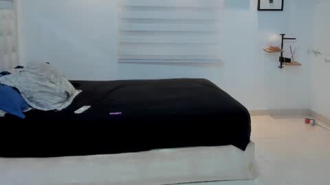 Snapshot of lunay_xtreemboy chatting on June 2026 01:14:01 AM Lunay online show from June 2026 01:14:01 AM