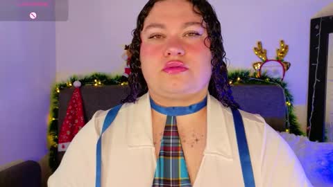 L U N I T A  online show from December 2025 03:34:01 AM