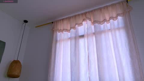 lunitadiva online show from September 2025 04:17:01 PM